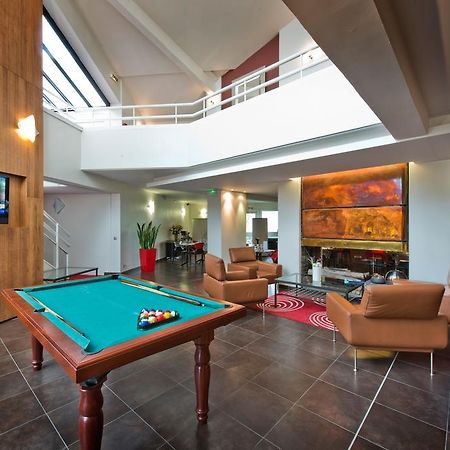 Hotel Domaine Du Manet Saint-Quentin-En-Yvelines Монтіньї-ле-Бретонне Екстер'єр фото